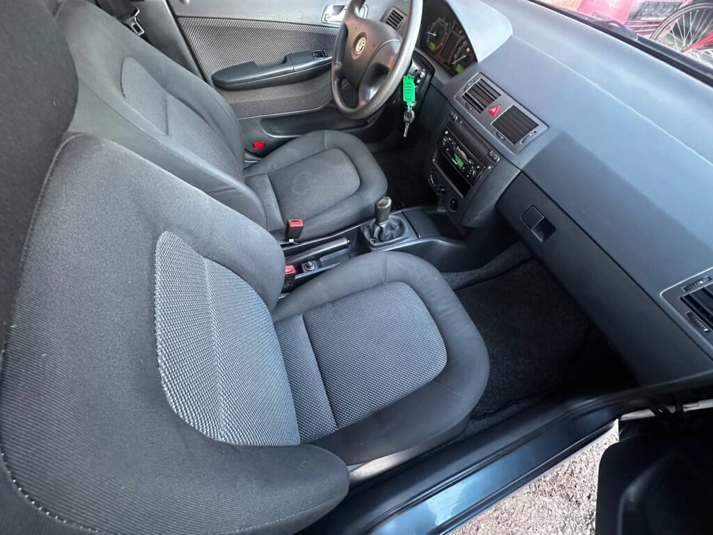 Skoda Fabia 1,2 12V Ambiente 5d