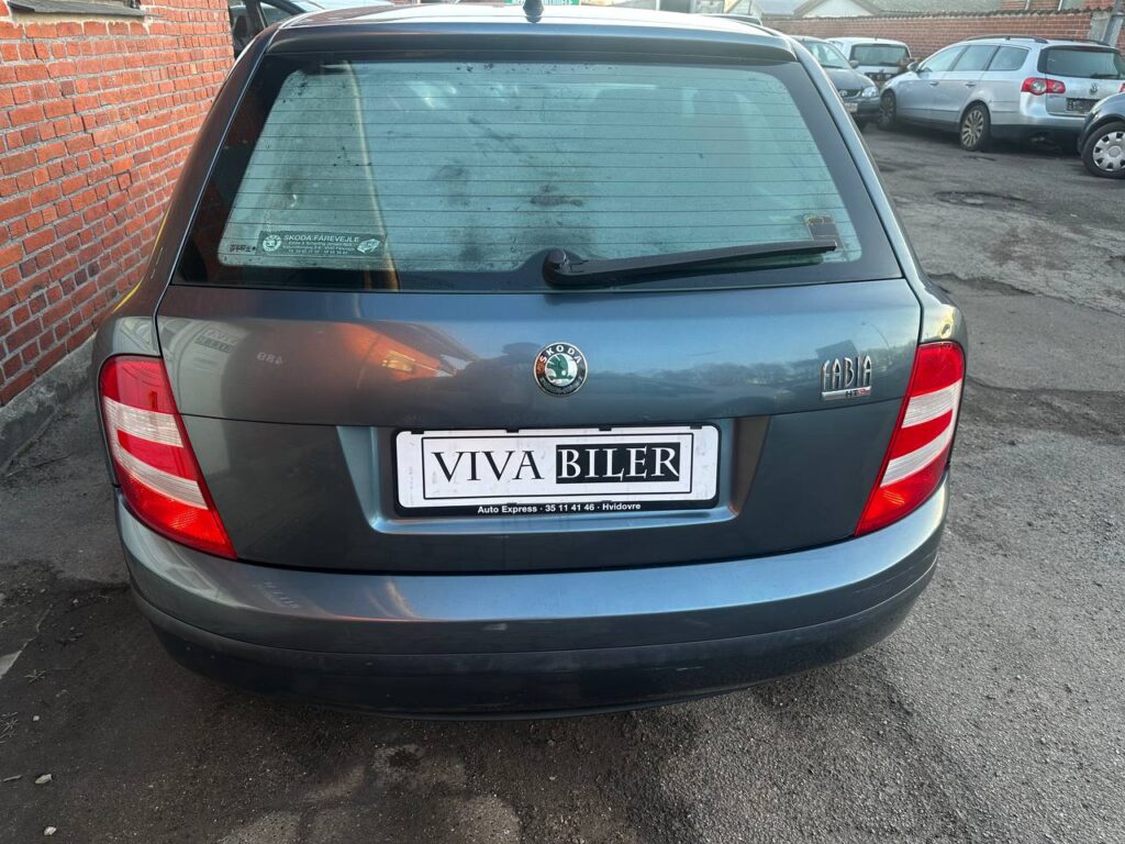 Skoda Fabia 1,2 12V Ambiente 5d