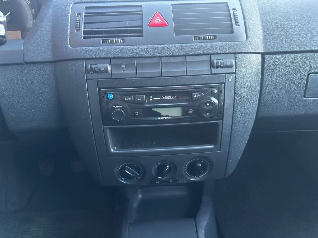 Skoda Fabia 1,2 12V Ambiente 5d