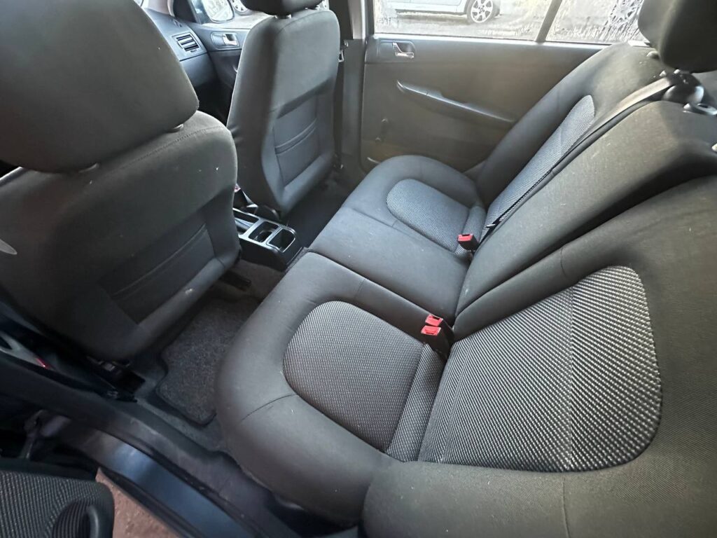 Skoda Fabia 1,2 12V Ambiente 5d