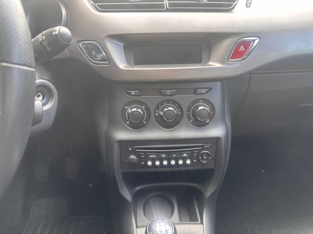 Citroën C3 1,0 VTi 68 Attraction 5d