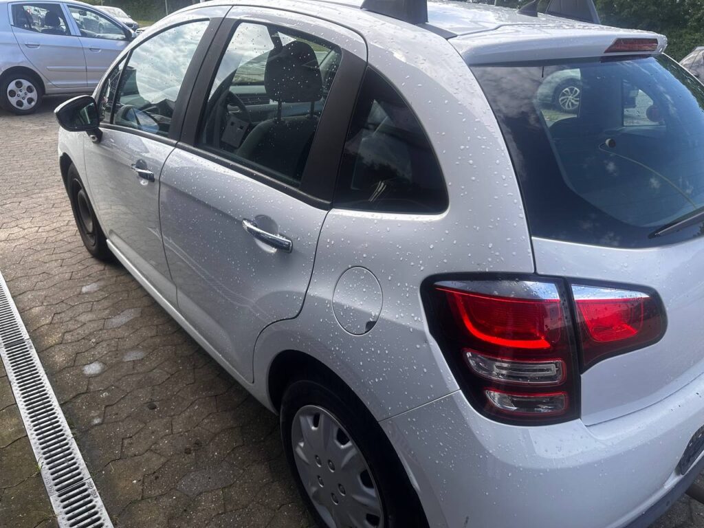 Citroën C3 1,0 VTi 68 Attraction 5d