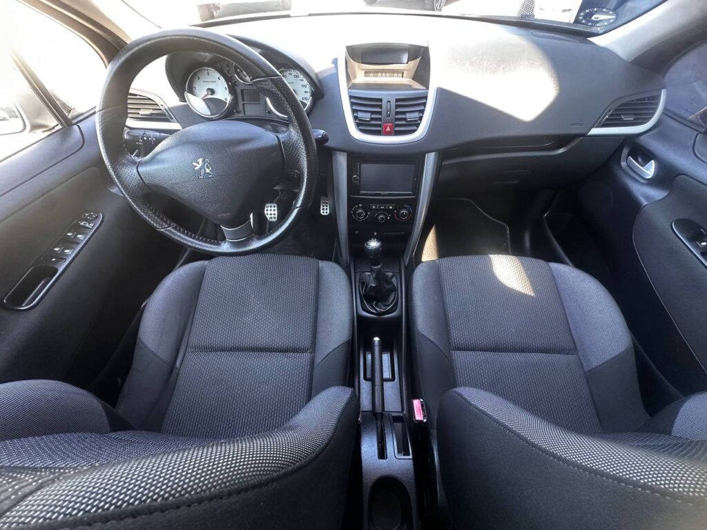 Peugeot 207 1,6 HDi