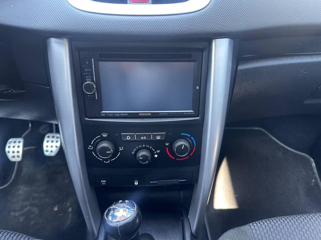 Peugeot 207 1,6 HDi