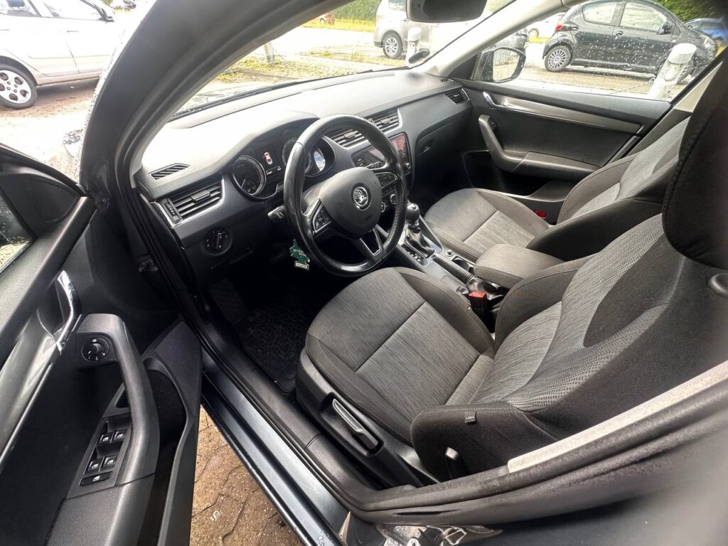 Skoda Octavia 1,4 TSi 150 Ambition DSG 5d