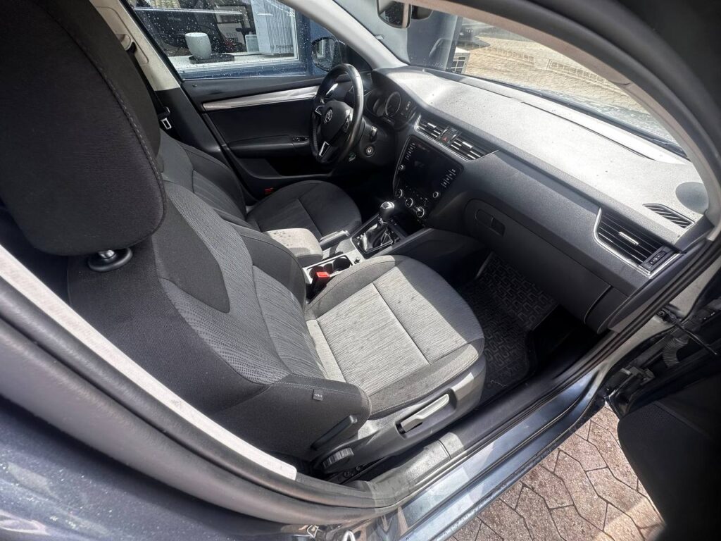 Skoda Octavia 1,4 TSi 150 Ambition DSG 5d