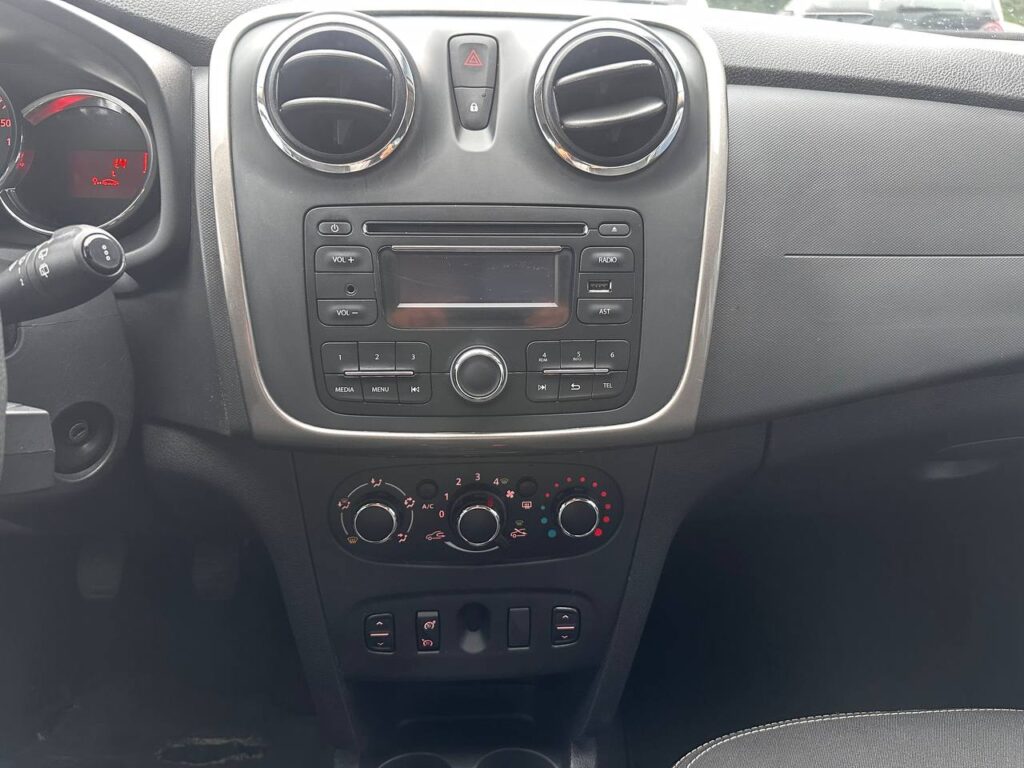 Dacia Logan