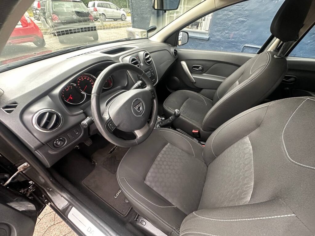 Dacia Logan